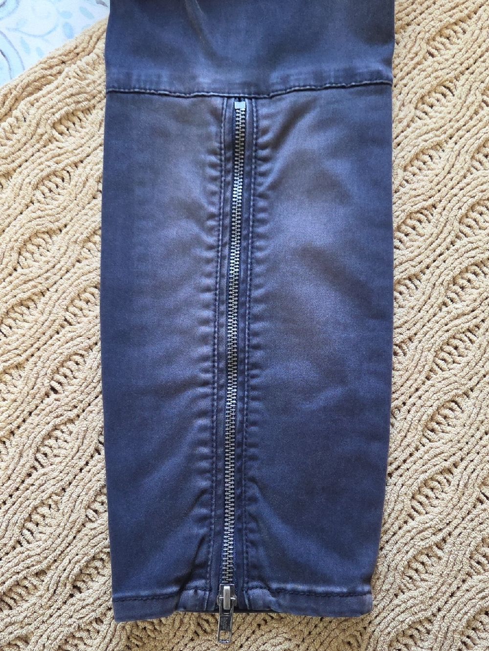 Free People 'Faded Purple' Moto Skinny Jeans - Size 30 - Picture 4 of 8